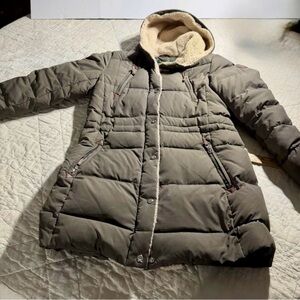 Lauren by Ralph Lauren Olive Puffer Jacket with Plush Hood